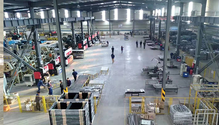 源头厂家直销：除了“价格更低”，机柜采购还能获得什么？（精致机柜揭秘）