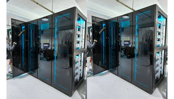 数据中心机柜如何选？精致机柜为您解析高密度部署下的散热与配电难题